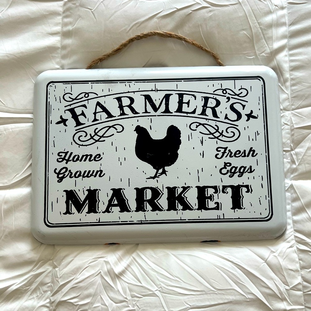 Farmers Market Sign with Chicken Design